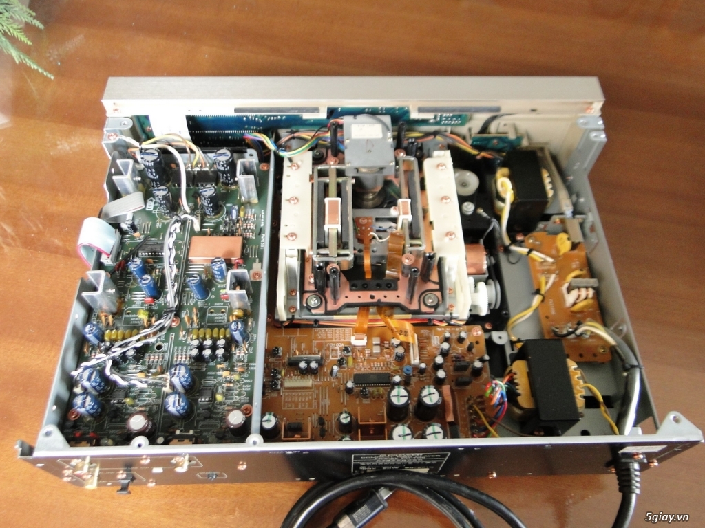 Hàng mới về Loa Celestion Dittion 15, CDP PD-T05, Denon DMD 1000, Caver CM 2002 long lanh. - 11