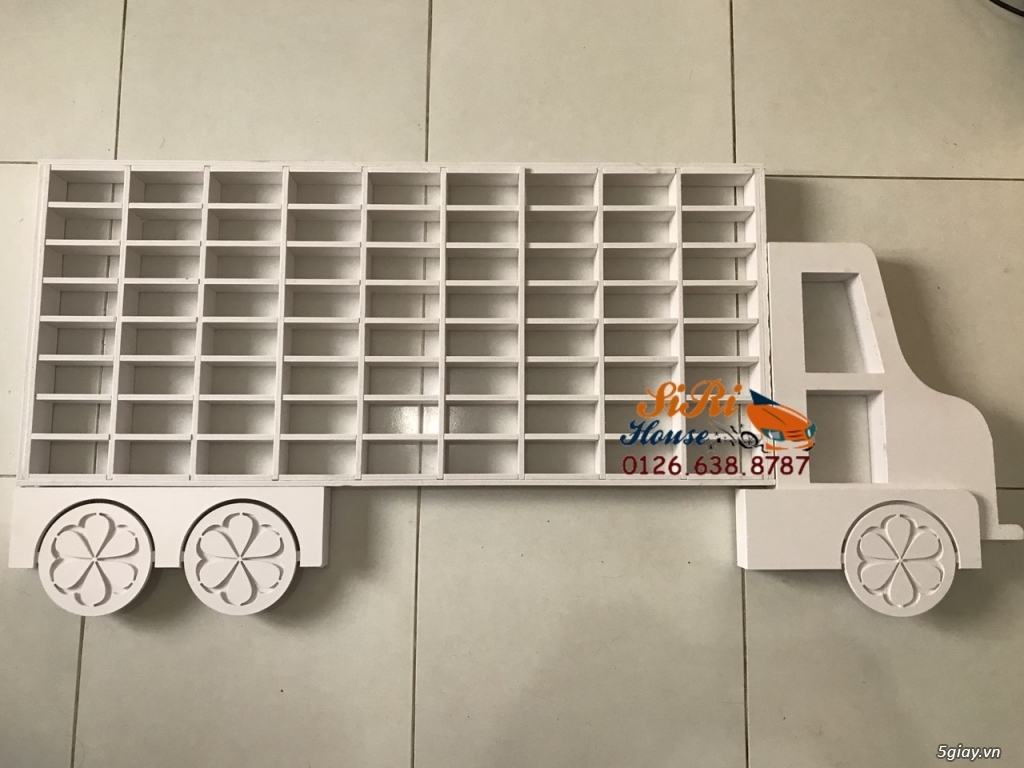 Kệ trưng bày xe mô hình 1:64 - 12